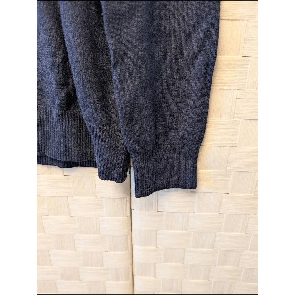 Banana Republic Mens XL‎ Blue Extra Fine Merino Wool V-Neck Sweater Heathered